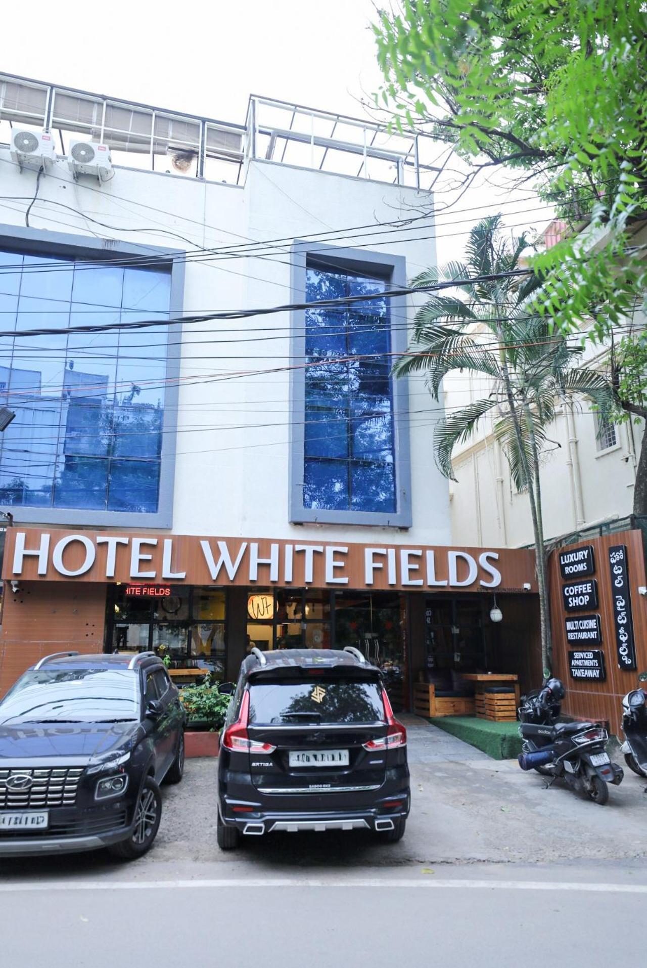 Hotel White Fields Hitec City, Hajdarabad Zewnętrze zdjęcie